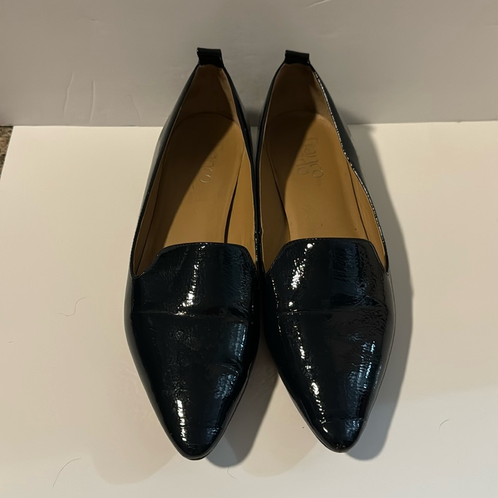 Navy patent women’s 9 Franco sarto loafer
